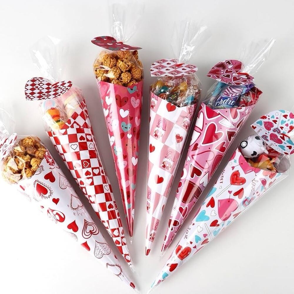 Valentine’s Day DIY Craft Gift‎ Kit for Kids – 60 Pack Cone-Shaped Treat Red